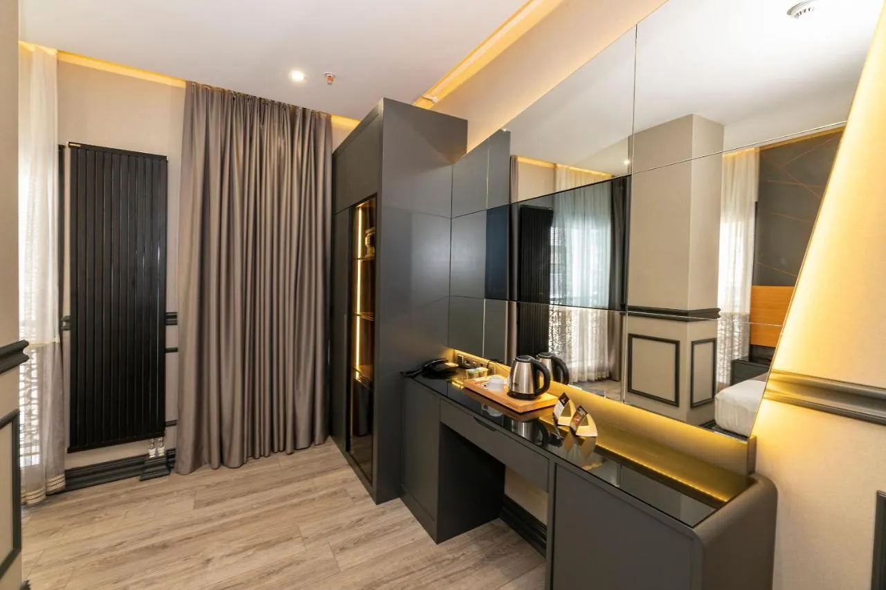 Confores Hotel Istanbul