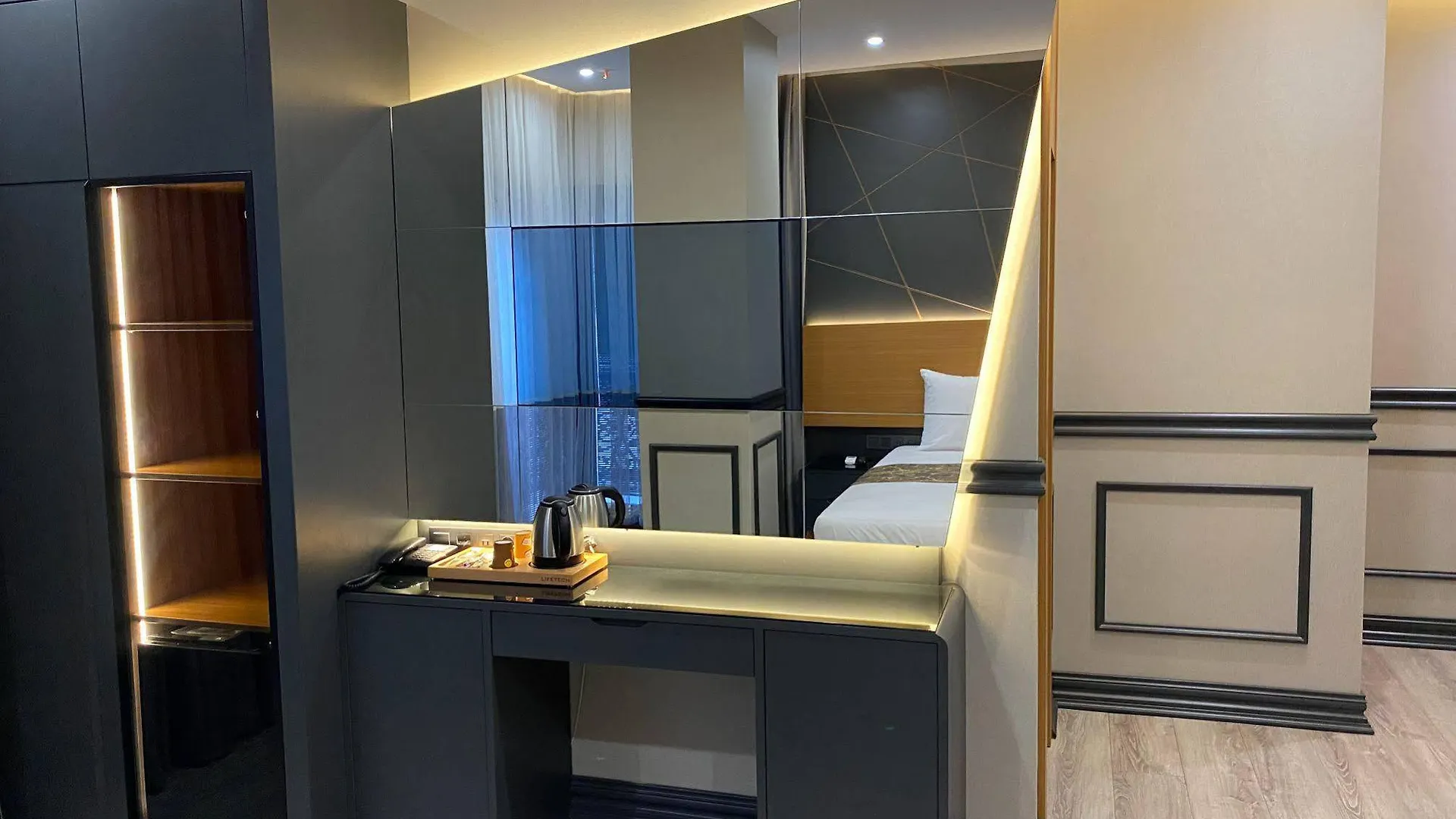 Confores Hotel Istanbul 3*,  Turcia