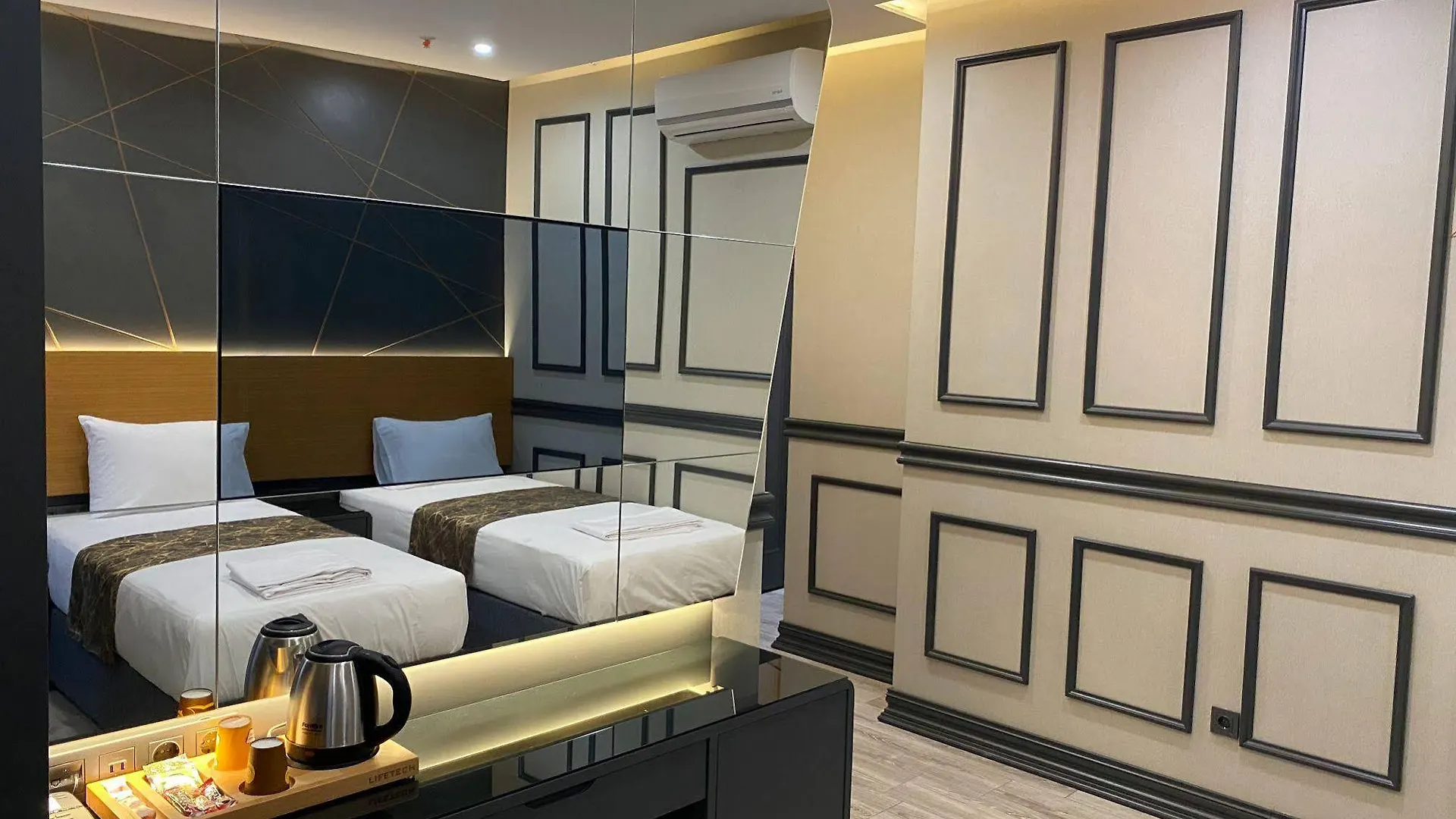 Confores Hotel Istanbul