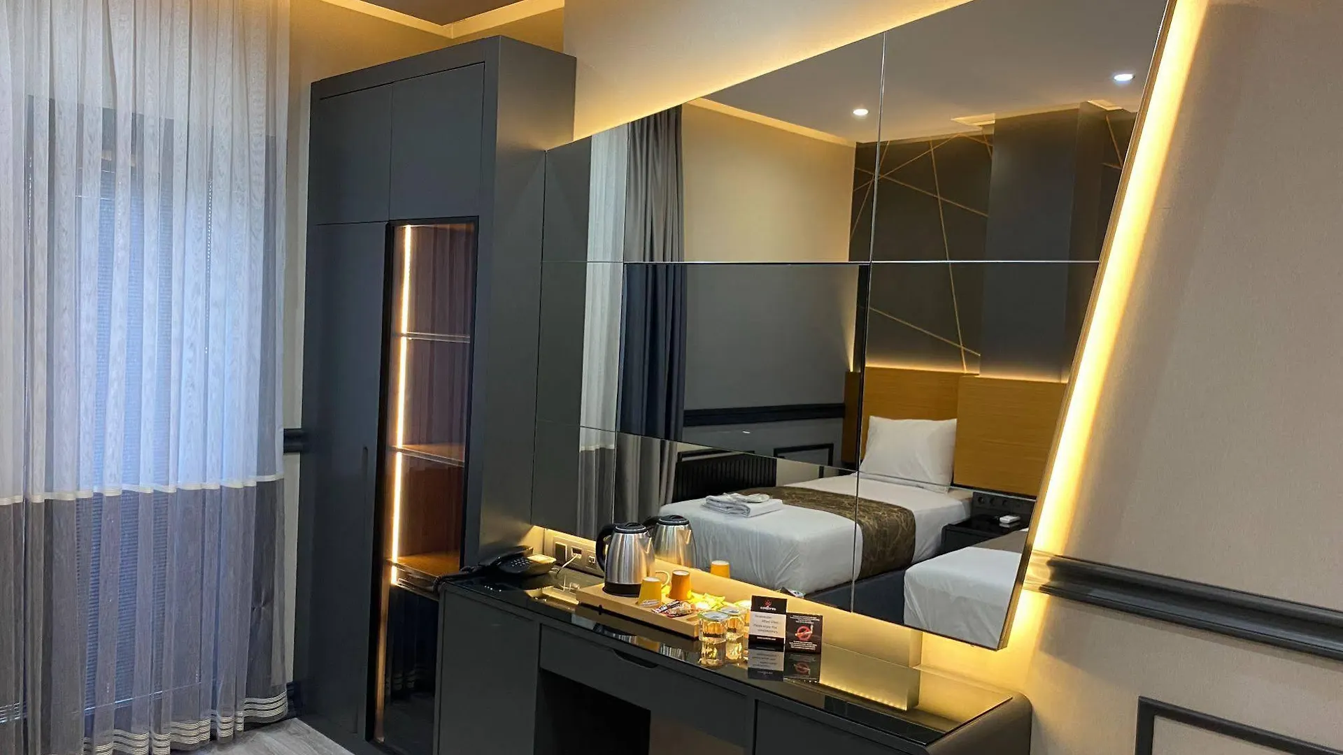 Confores Hotel Istanbul